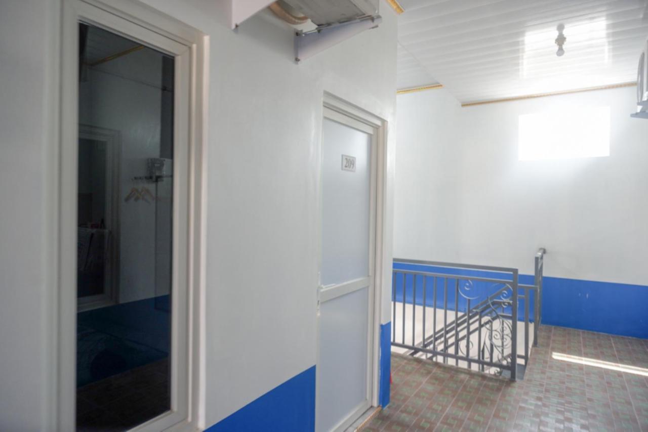 Reddoorz Near Universitas Semarang 2 Alastuwo Extérieur photo